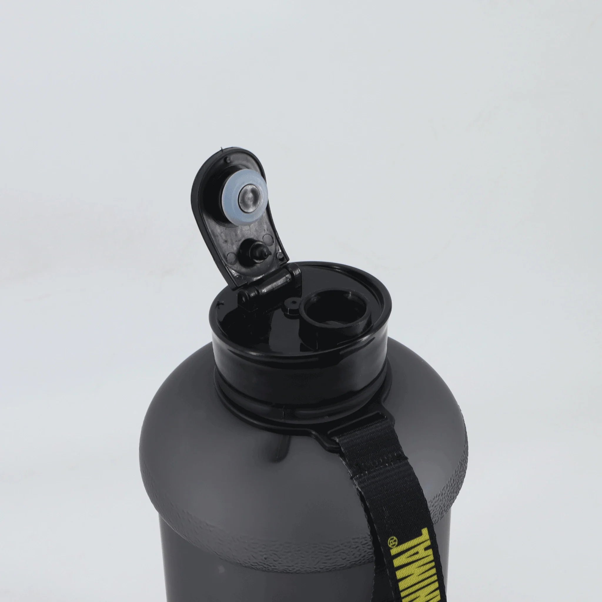 Animal water jug 1.3L front view