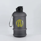 Animal water jug 1.3L detail view